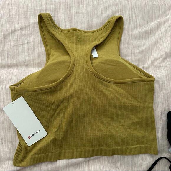 Lululemon Women Ebb To Street Racerback Crop Tank Fitted Top - Picture 2 of 3